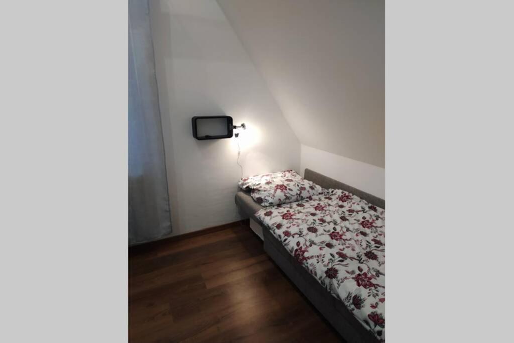 Apartman Atelier Vary V Nove Zrekonstruovanem Dome كارلوفي فاري المظهر الخارجي الصورة