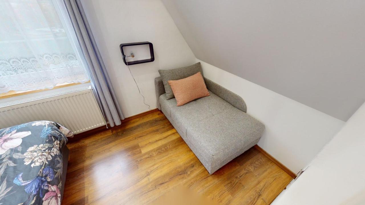 Apartman Atelier Vary V Nove Zrekonstruovanem Dome كارلوفي فاري المظهر الخارجي الصورة
